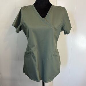 Med Couture Women’s Olive Green Scrub Top | Small | NWOT